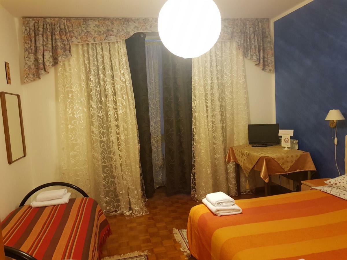 B&B Magica Venezia Mestre Buitenkant foto